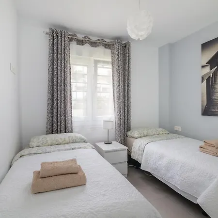 Sun - 3 Bedrooms, Priv Parking, Pool, Ac, Tv Channels, Fibre Net Апартаменты Лос Кристианос